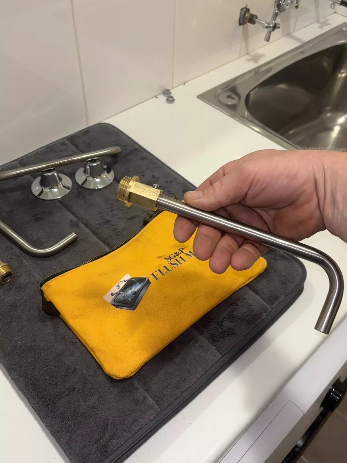 Plumbing tool. SG&P Flush Mate tool. Plumbing Tap Service Tool with 2x Brass adapters - please note that if you want the 4 brass adapters package so you can flush bath and shower at the same time. Type in ‘4’ in the search bar and choose the 4 option.